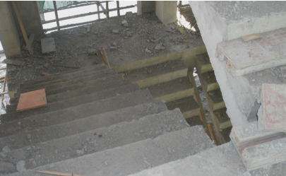 二級(jí)建造師考試建筑工程施工安全管理：洞口、臨邊防護(hù)